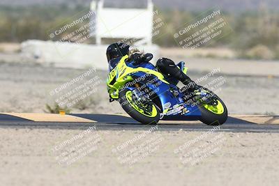 media/Nov-02-2025-CVMA (Sun) [[337aff29ab]]/Race 5-Amateur Formula Middleweight/